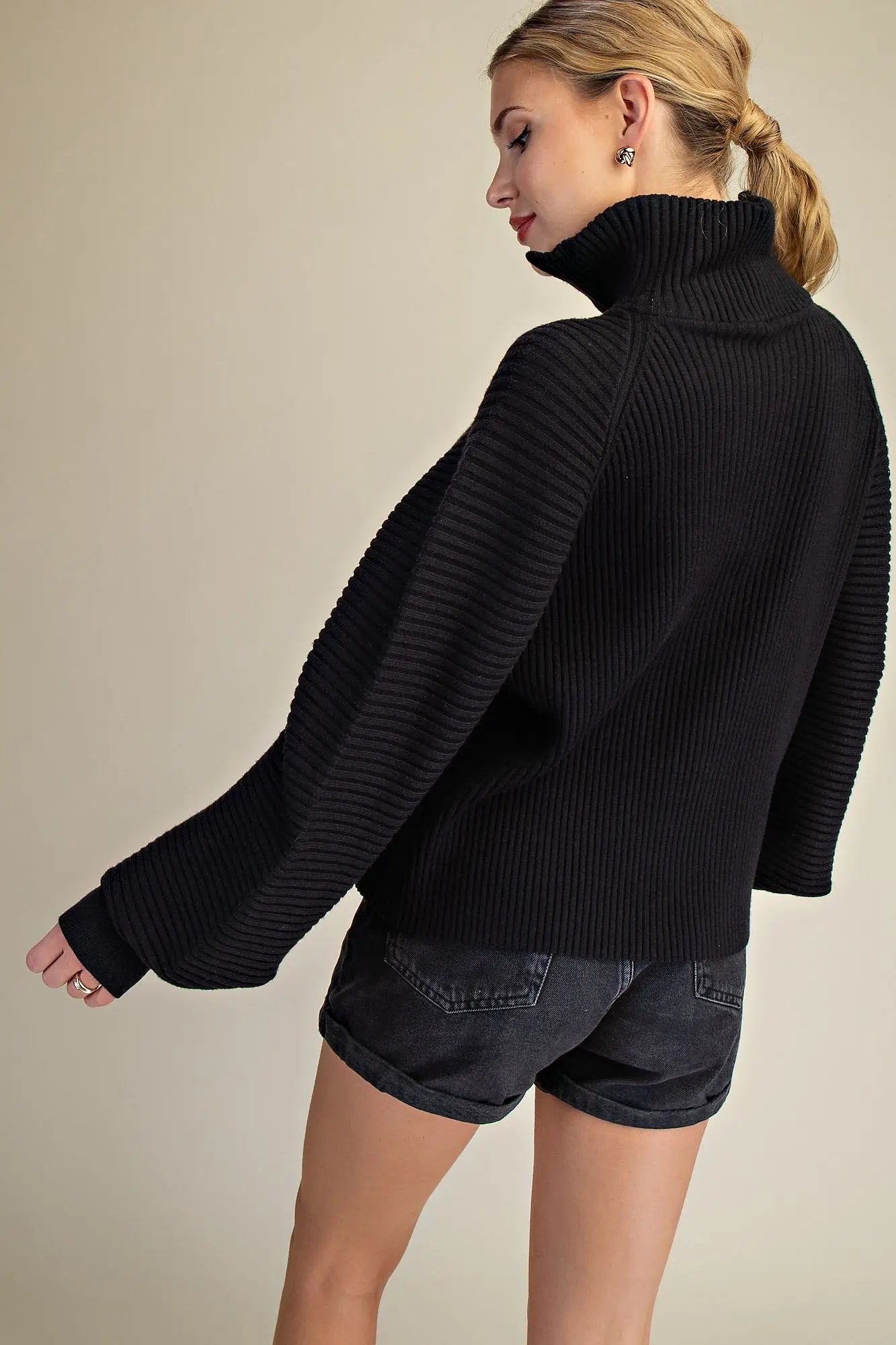 TRINA SWEATER - BLACK