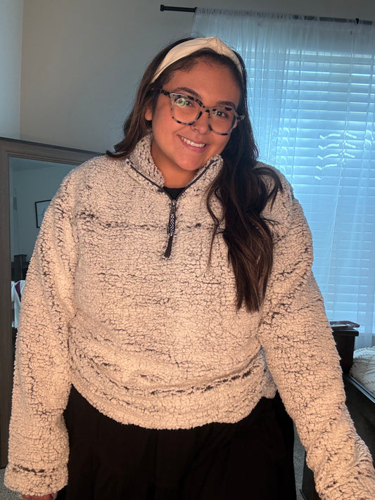 PLUS TEDDY QUARTER ZIP PULLOVER