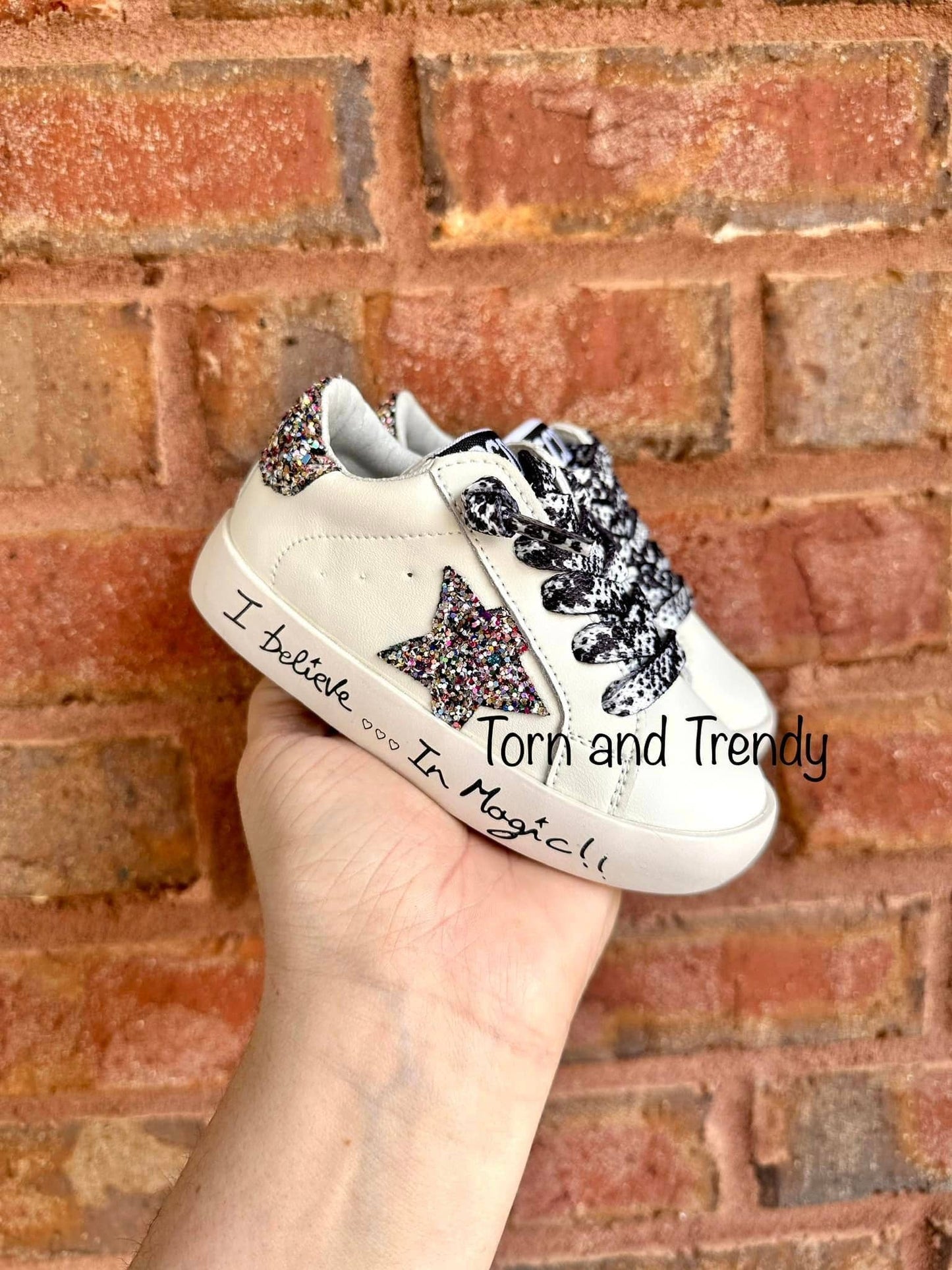 I BELIEVE IN MAGIC STAR SNEAKERS