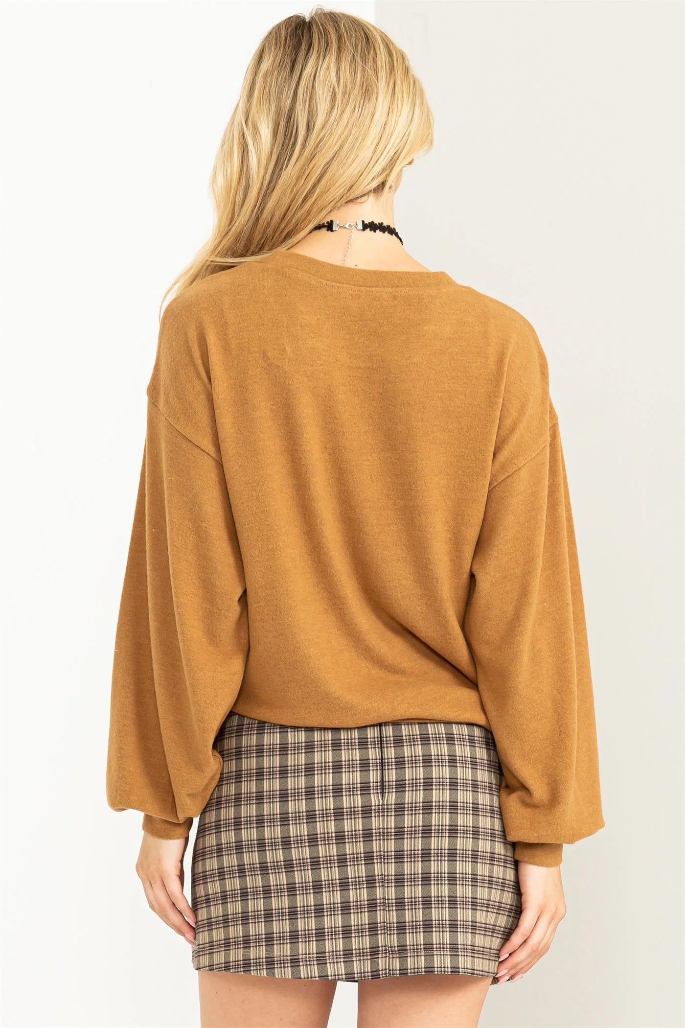SOFT & SWEET SWEATSHIRT - PALE BROWN