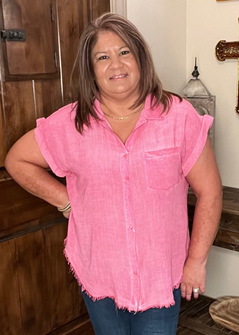 EASY BREEZY TOP - HOT PINK