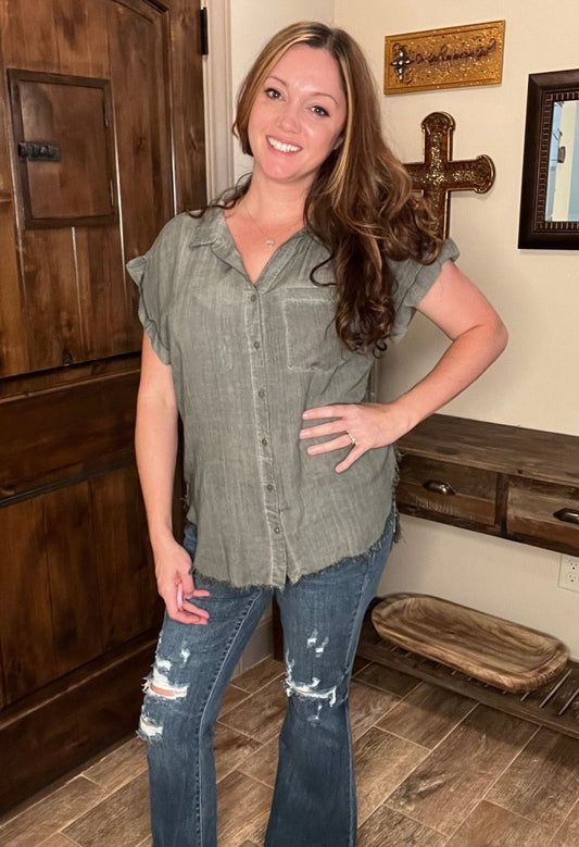 EASY BREEZY TOP - ARMY