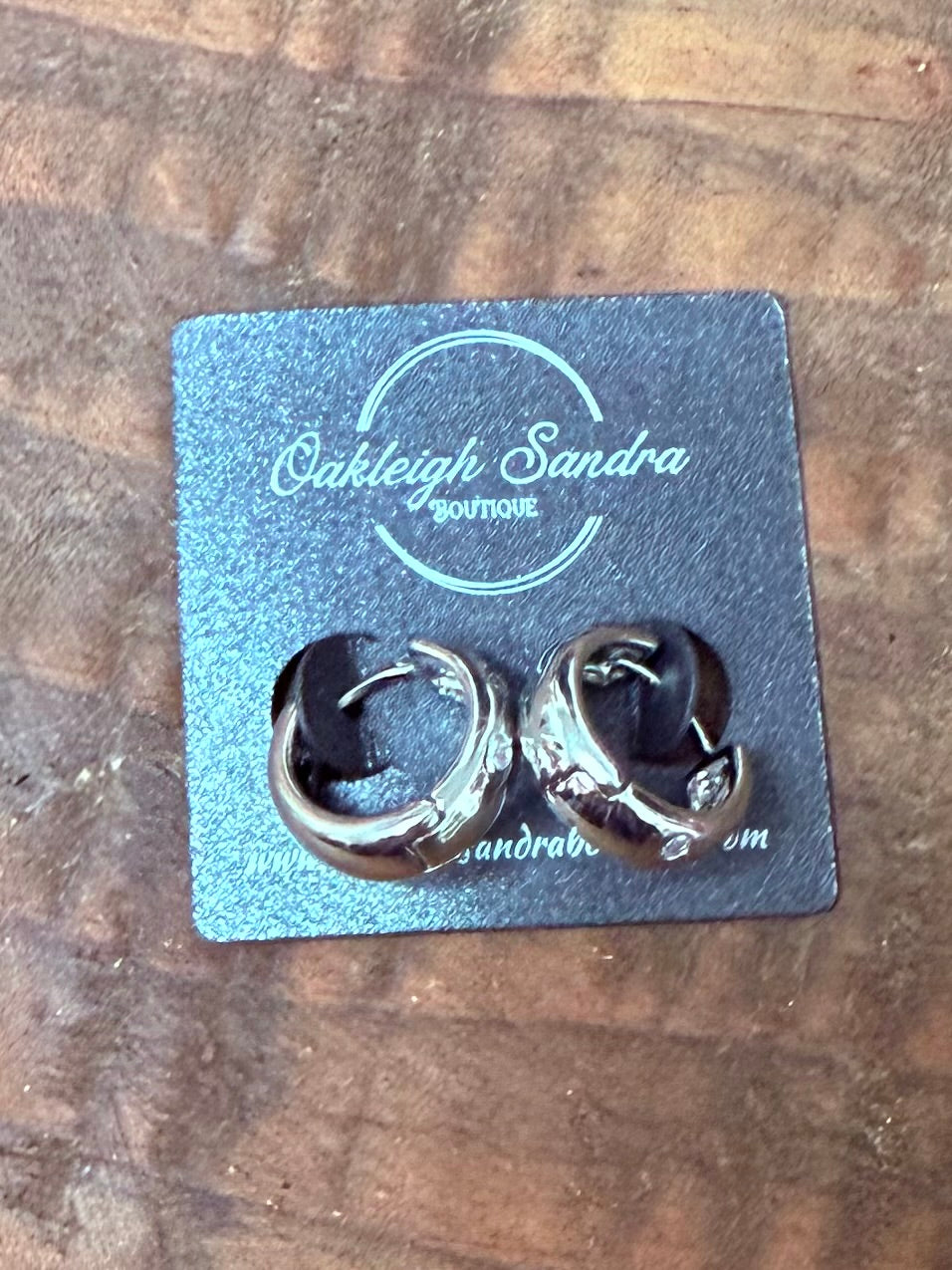 MINI SILVER CRESCENT HOOP EARRINGS