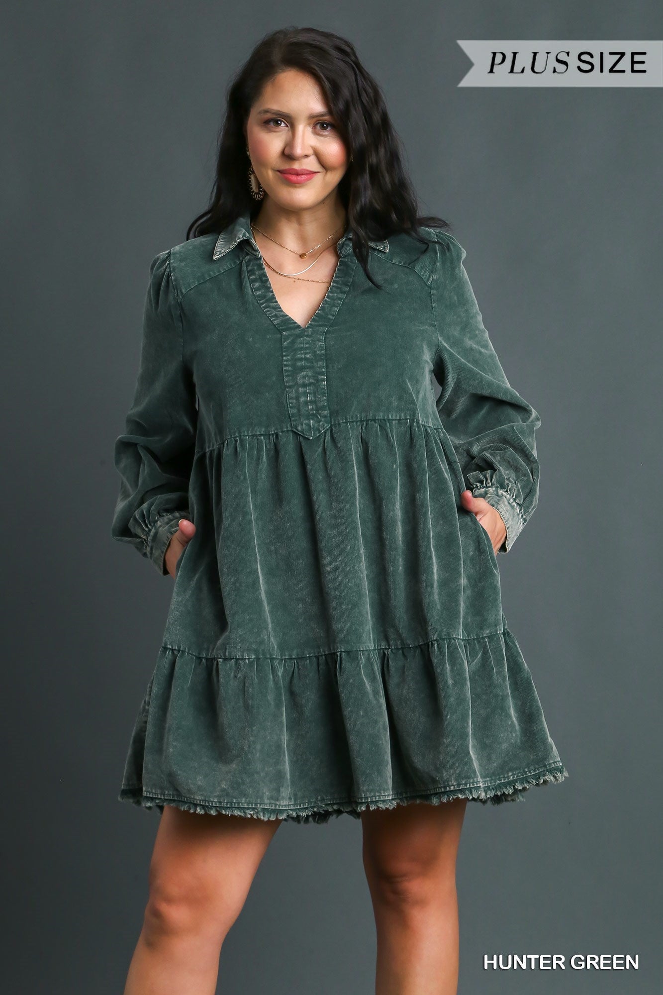 COOLER DAYS COMING DRESS - HUNTER GREEN