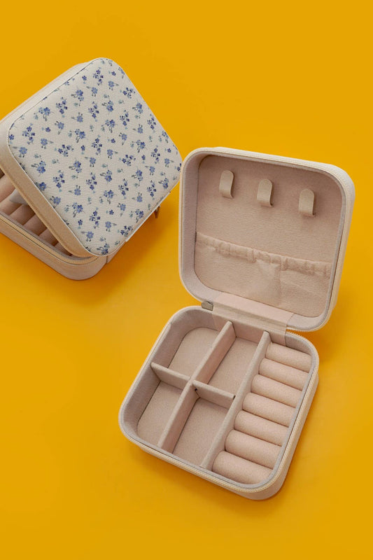 DESIGNED JEWELRY ORGANIZER TRAVEL BOX CASE - FUCHSIA