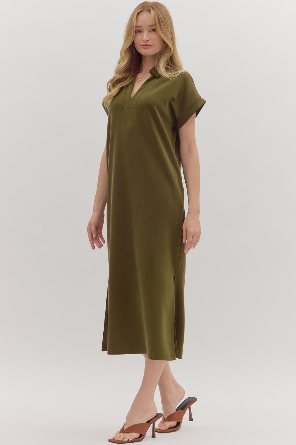 CAPTIVE AUDIENCE DRESS - OLIVE