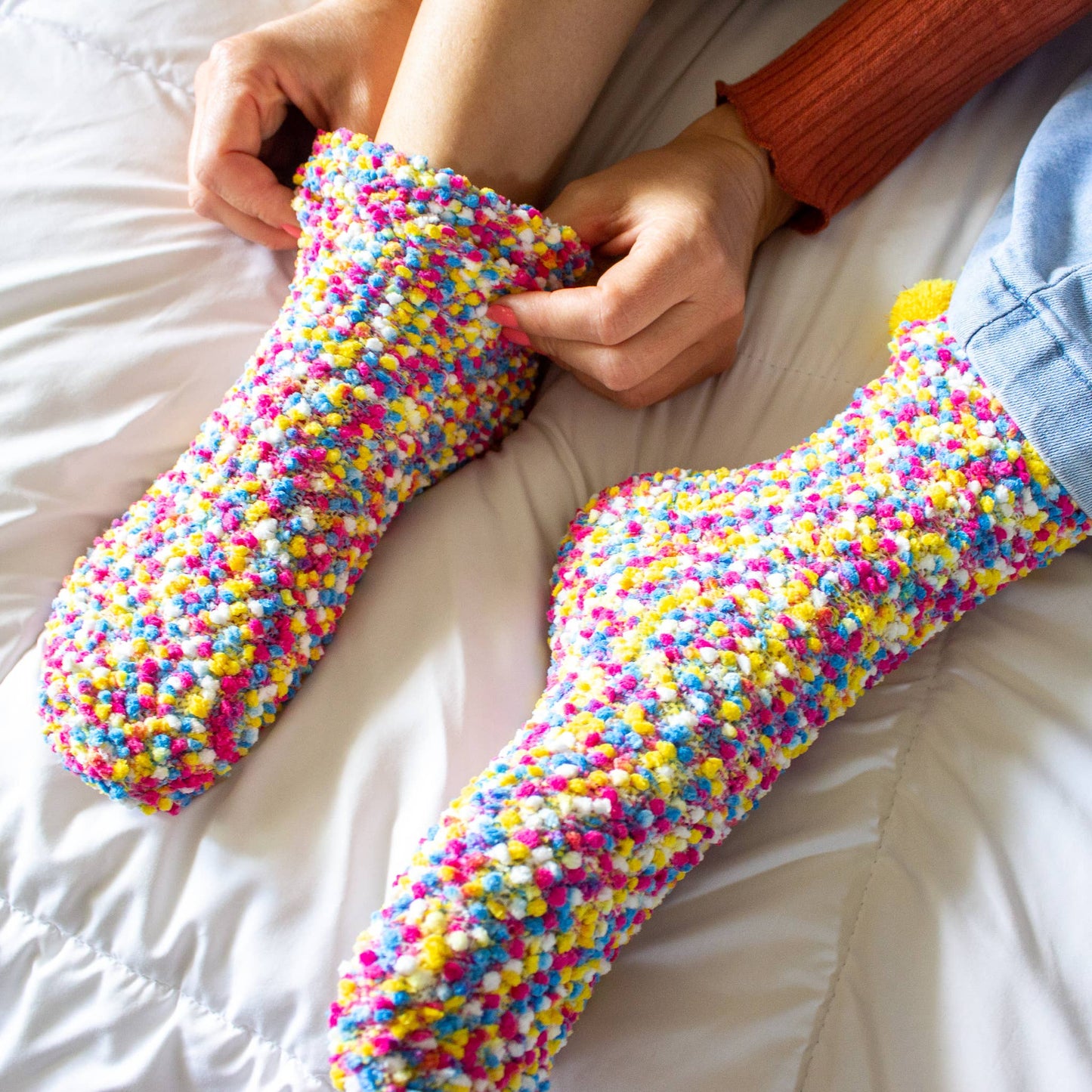 LOVE YOU CUPCAKE SOCKS - WINE