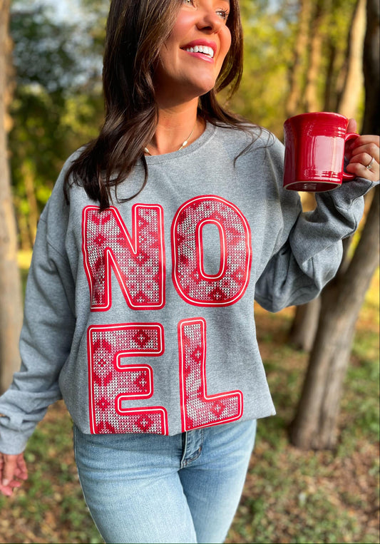 NOEL BLANKET SWEATSHIRT