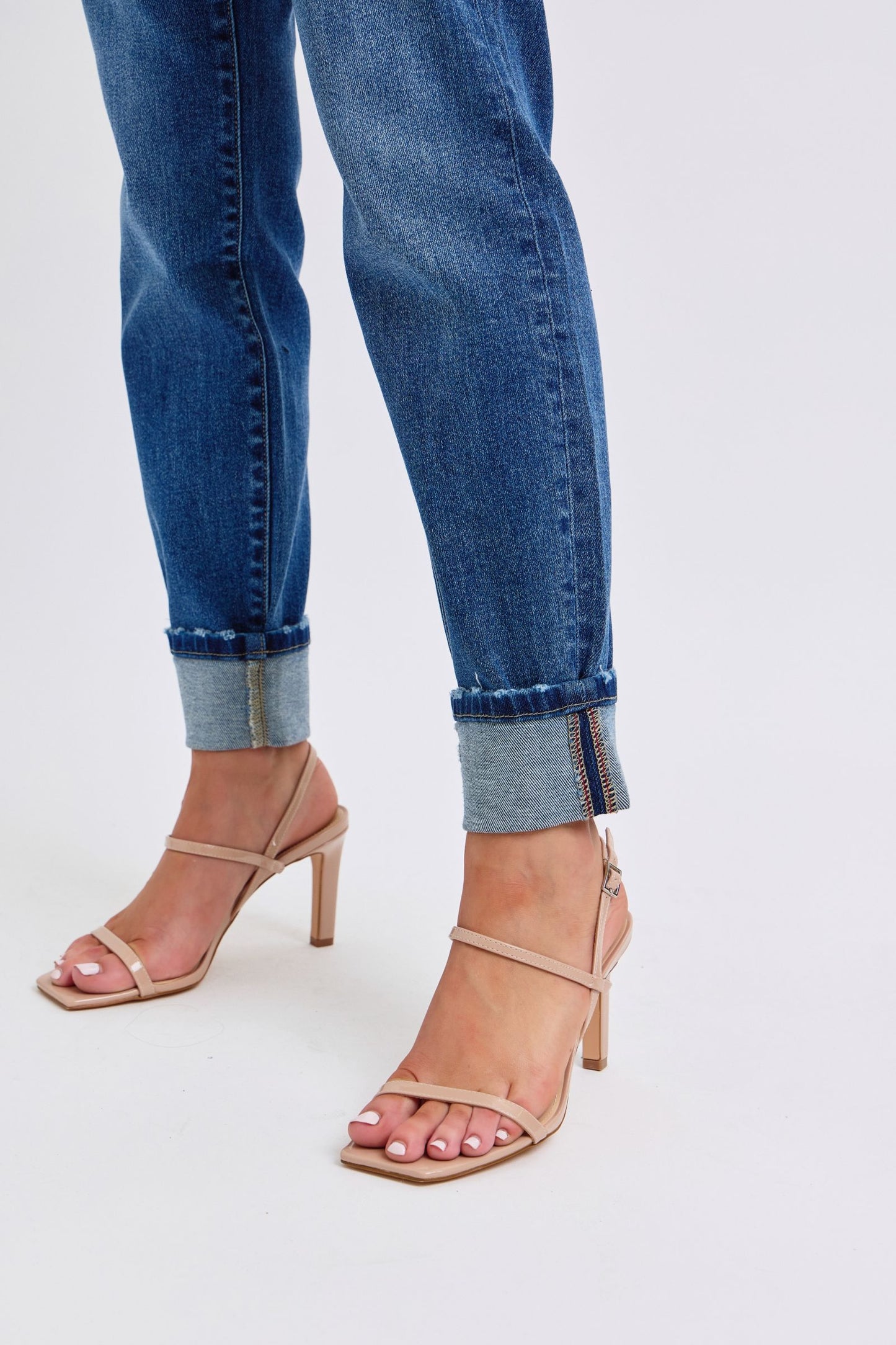 JUDY BLUE VINTAGE WASH BOYFRIEND W/CUFF