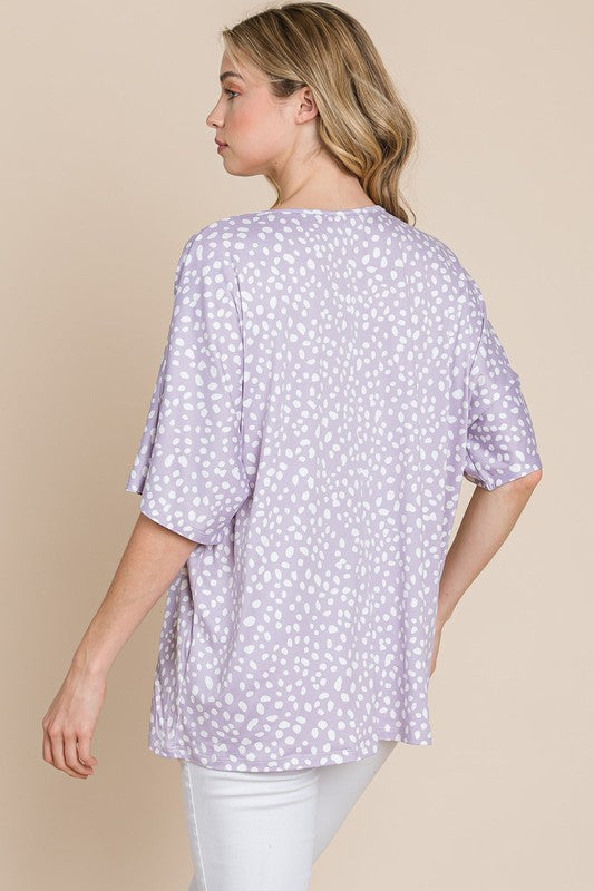 PLUS LEOPARD PRINT V-NECK LOOSE FIT TOP - LAVENDER