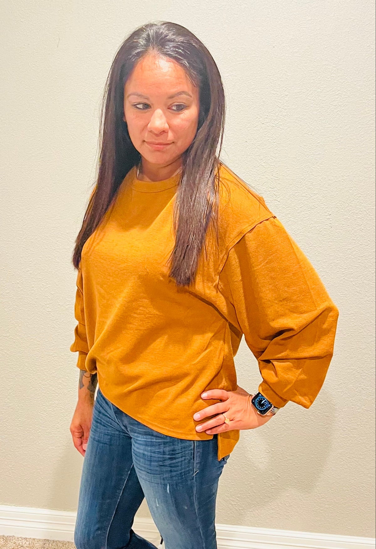STITCH AROUND SWEATER - CAMEL