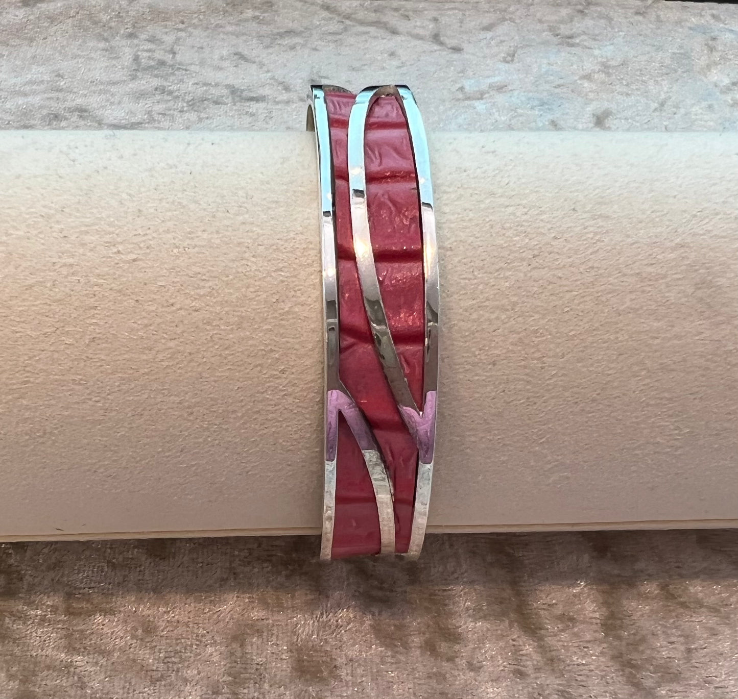 MOONLIGHT CUFF BRACELET - PINK EMBOSSED LEATHER SILVER