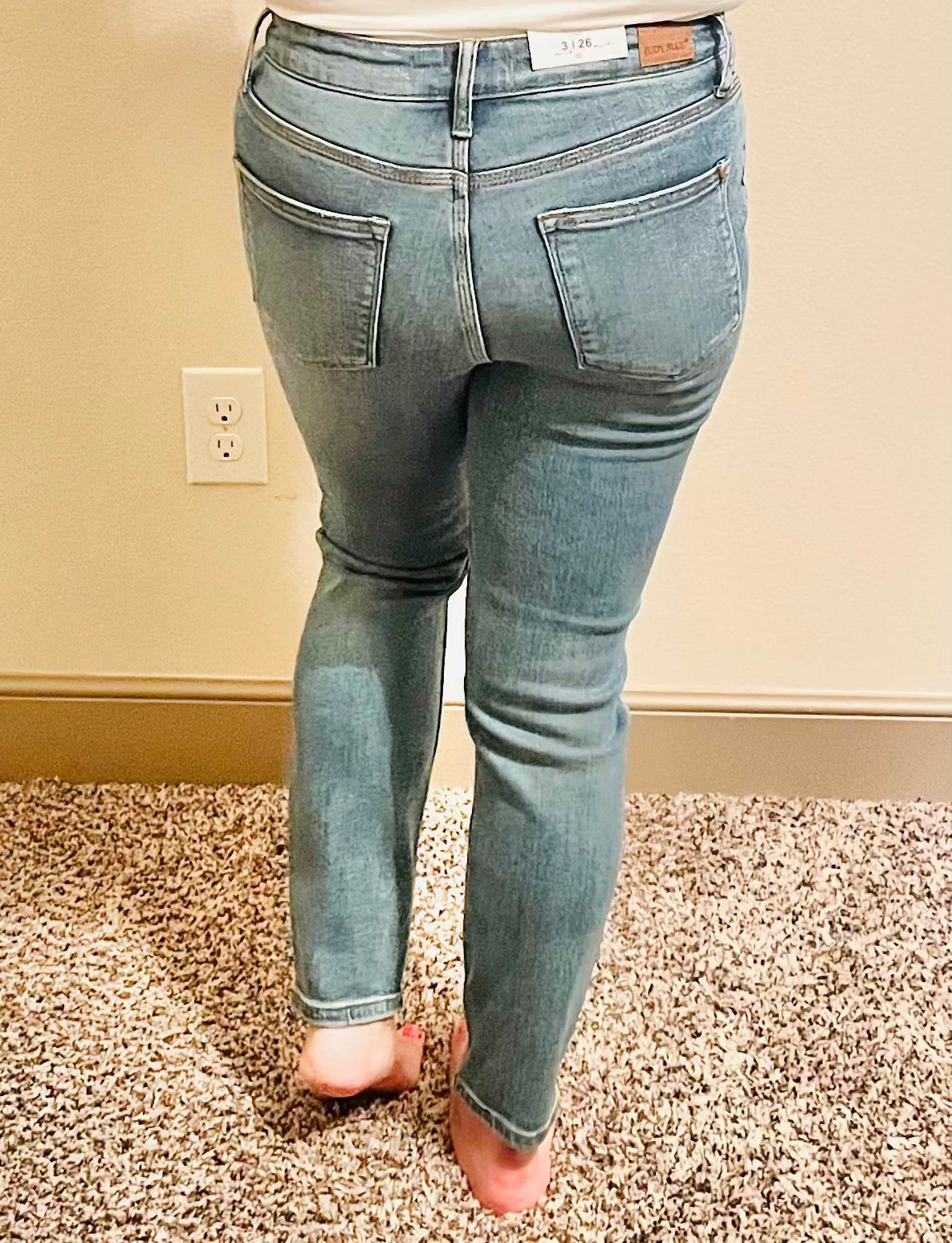 JUDY BLUE CROSS OVER WAISTBAND RELAXED FIT JEANS