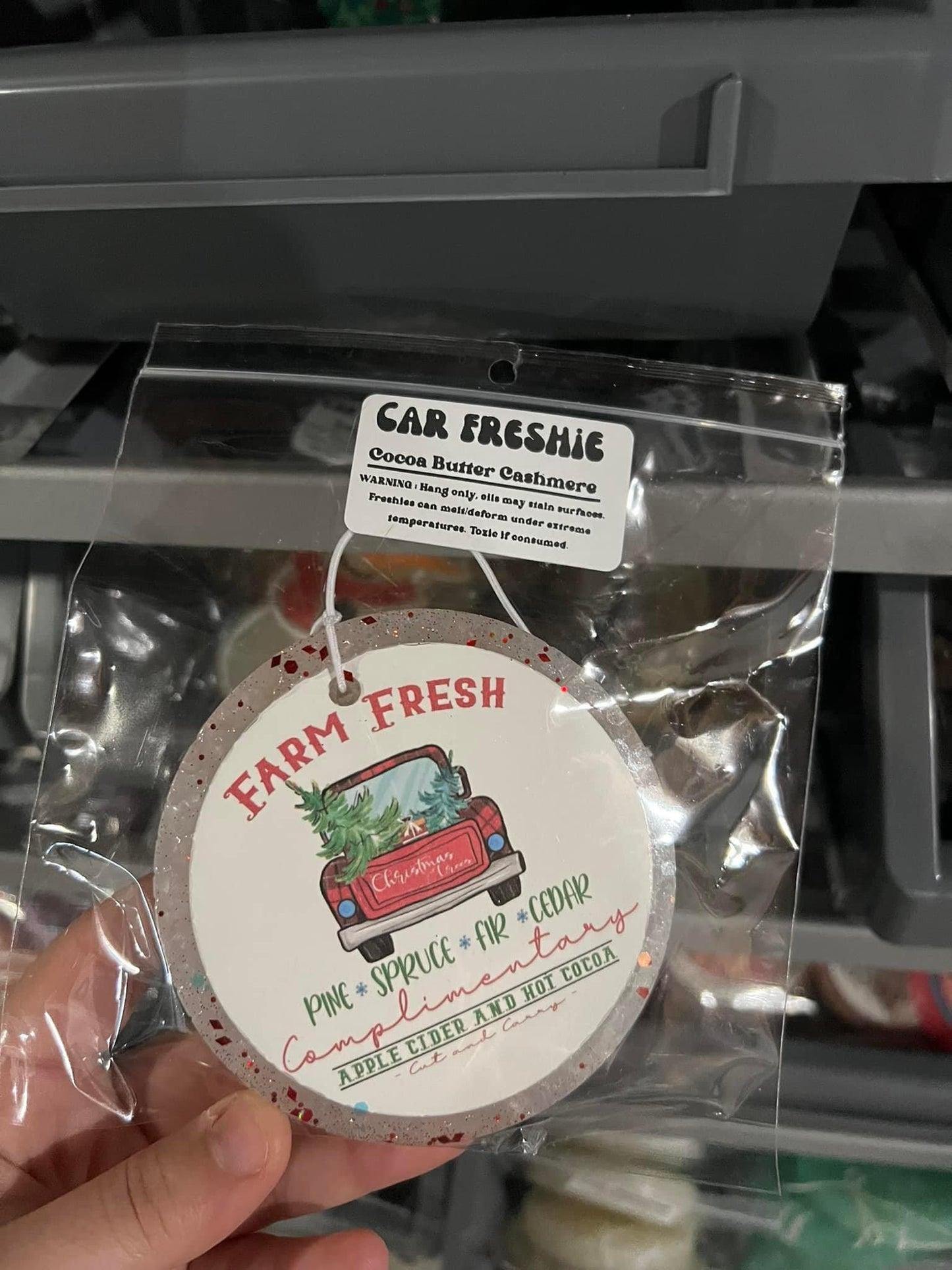 WINTER CIRCLE CAR FRESHIE - COCOA BUTTER