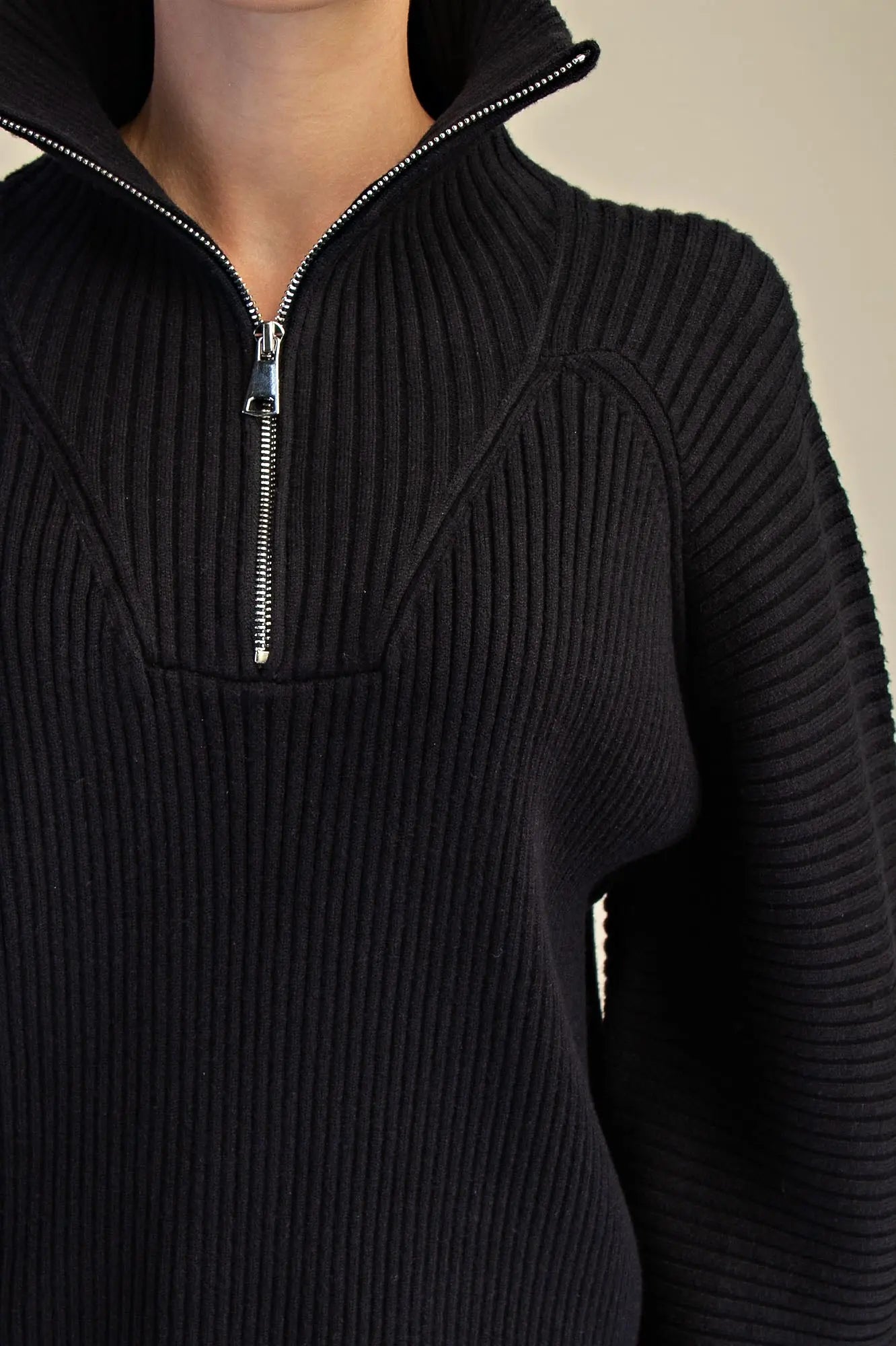 TRINA SWEATER - BLACK