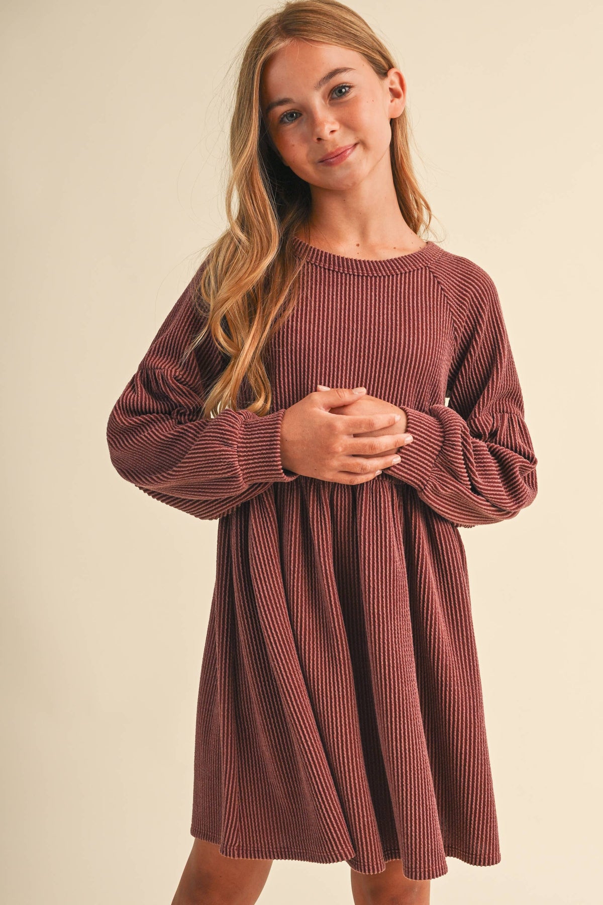 TWEEN KIDS GIRLS BABYDOLL KNIT DRESS (7-14): RAISIN / 9/10