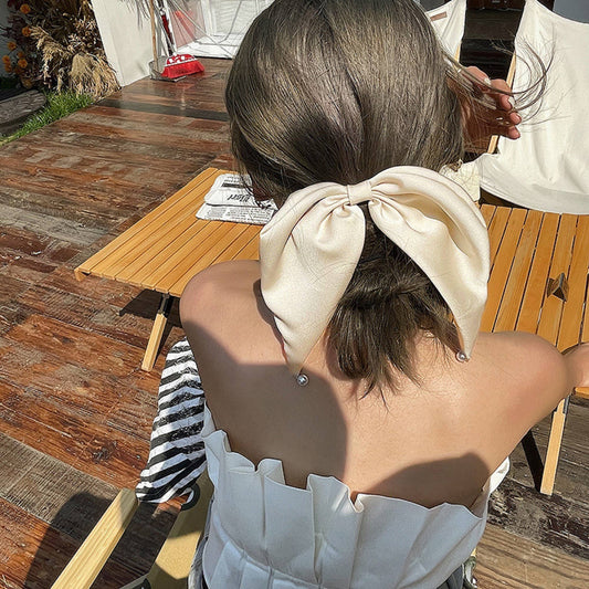 SATIN HAIR CLIP - BEIGE
