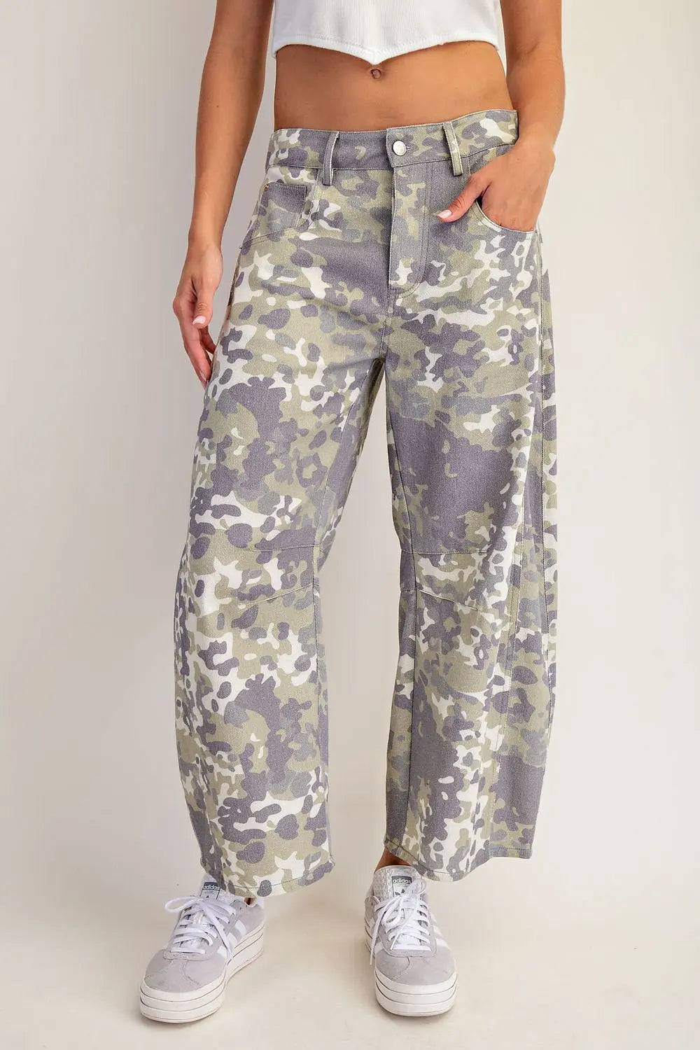 SAGE CAMO BARREL JEANS