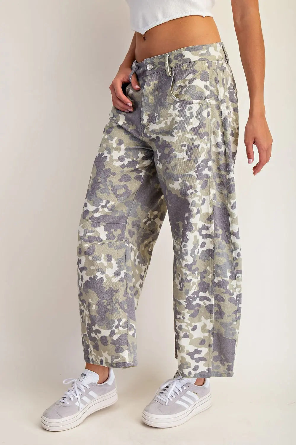 SAGE CAMO BARREL JEANS