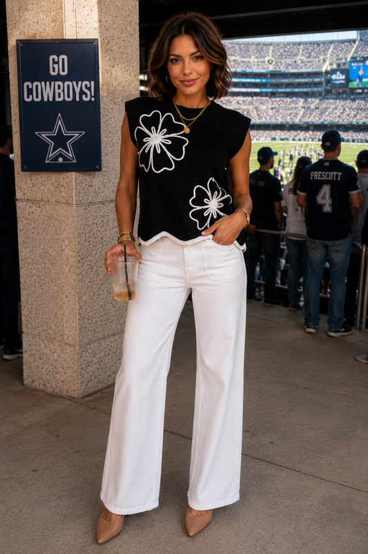 FLORAL EMBROIDERED TOP