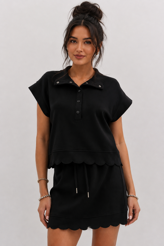 SPORTY SCALLOP SKIRT