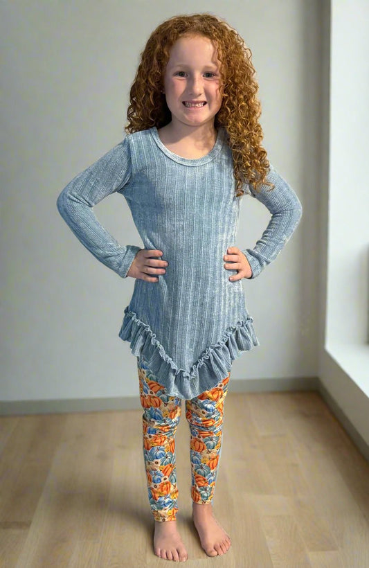 PUMPIN PATCH RUFFLE TUNIC AND LEGGING SET