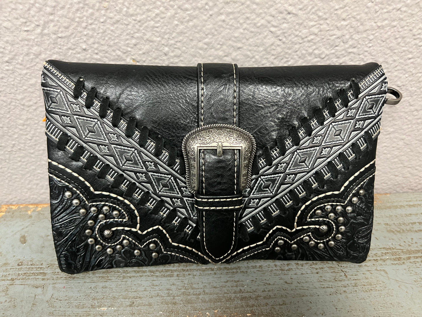 MADISON CLUTCH CROSSBODY