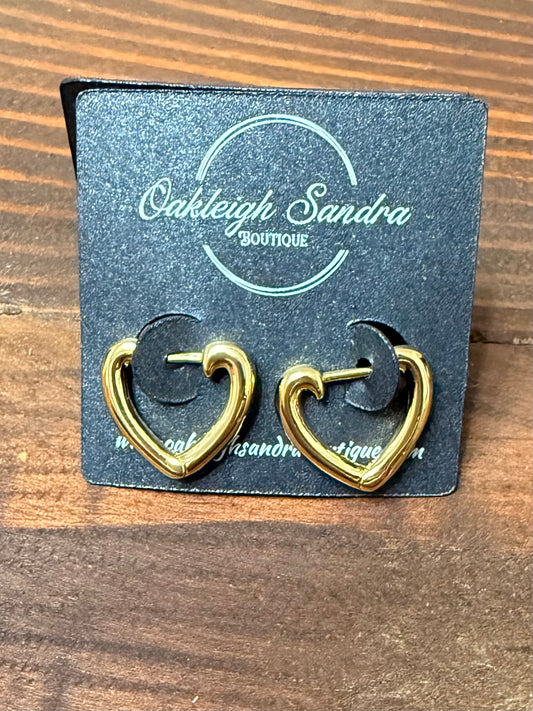 MINI GOLD HEART HOOPS