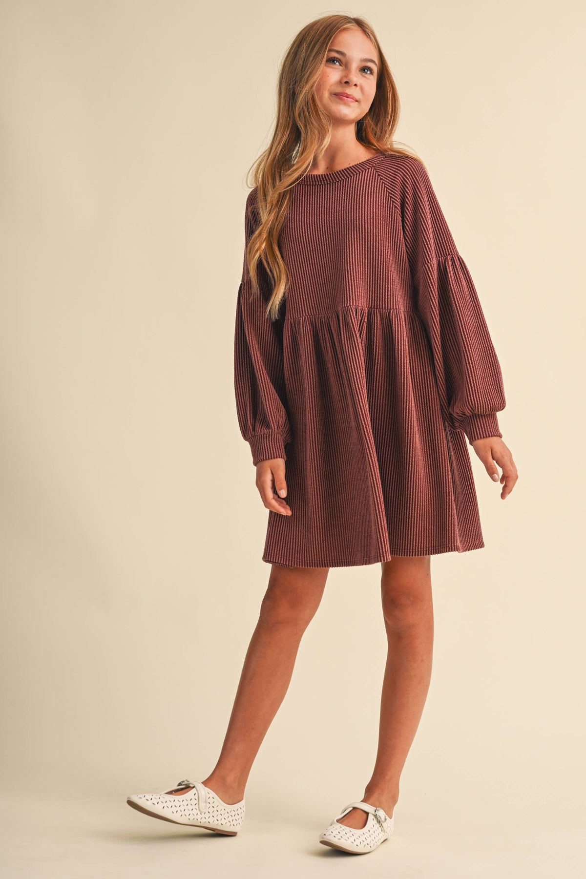 TWEEN KIDS GIRLS BABYDOLL KNIT DRESS (7-14): RAISIN / 9/10