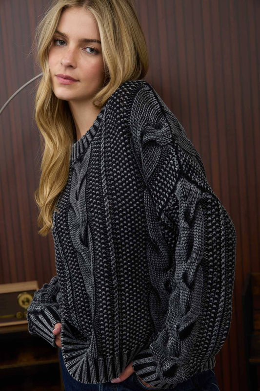 WASHED CABLE KNIT PULLOVER SWEATER: CHARCOAL