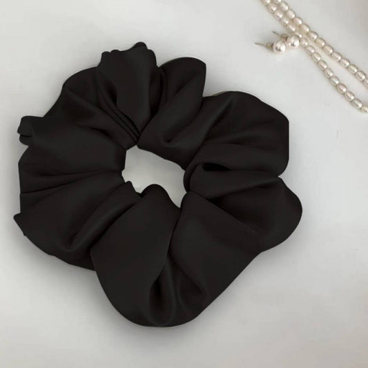 OVERSIZED SATIN SCRUNCHIE - BLACK