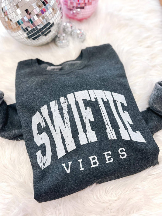 SWIFTIE VIBES SWEATSHIRT