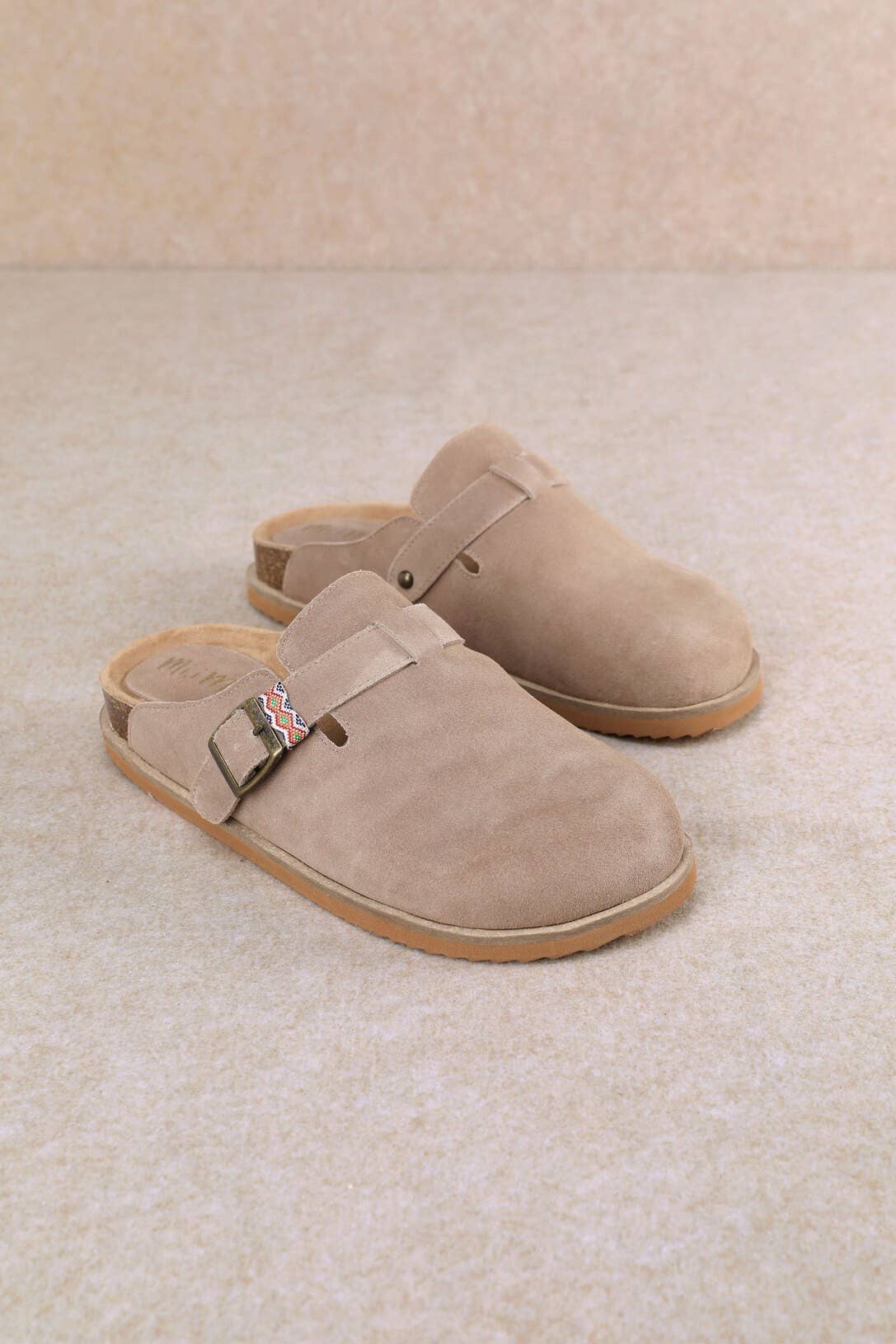 CAPRI SUEDE CLOG