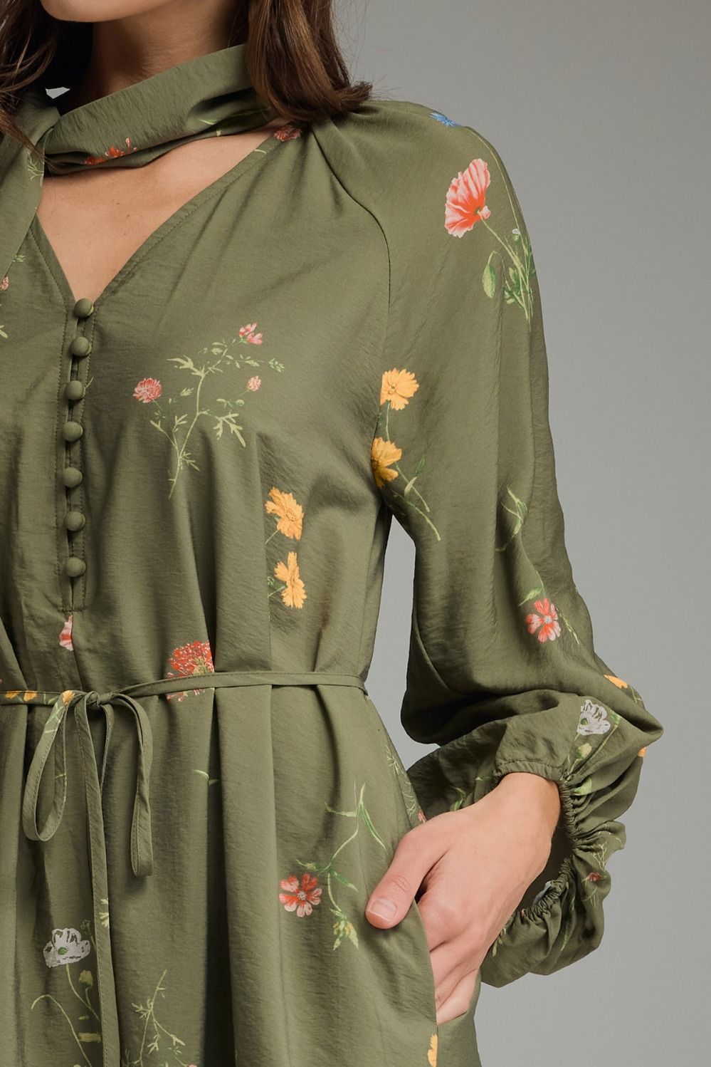 FALLING FOR YOU DRESS - OLIVE