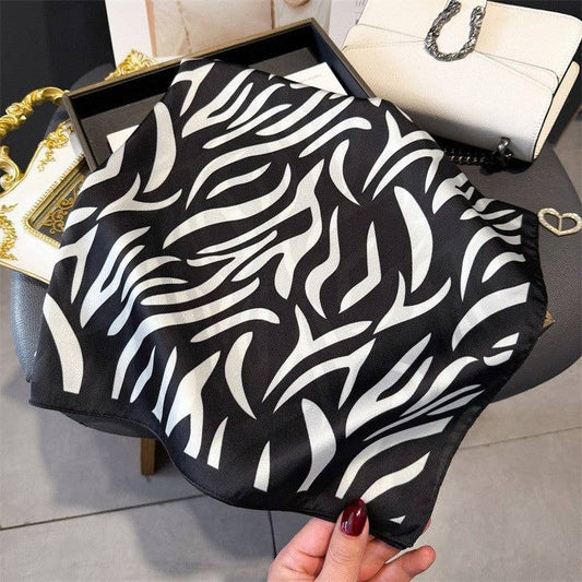 ZEBRA PRINT SCARF - BLACK