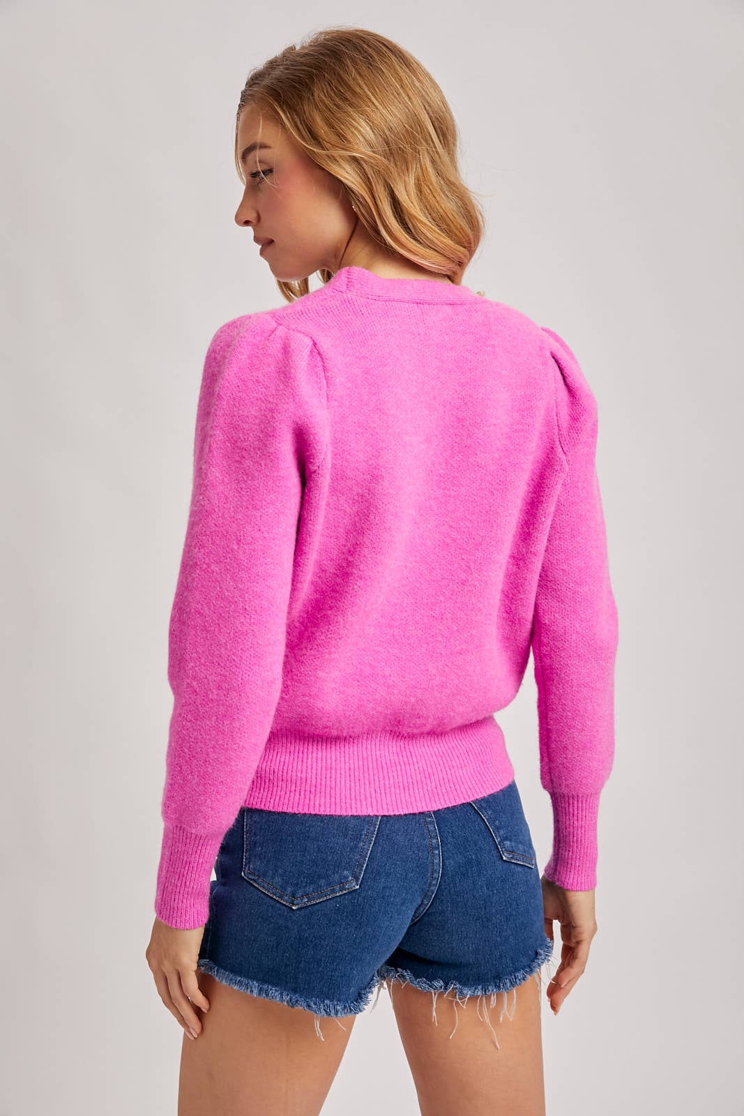 JACQUELINE V-NECK CARDIGAN