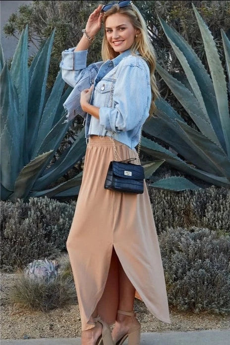 SMOCKING WAIST MAXI SKIRT WITH SIDE POCKET - CAMEL