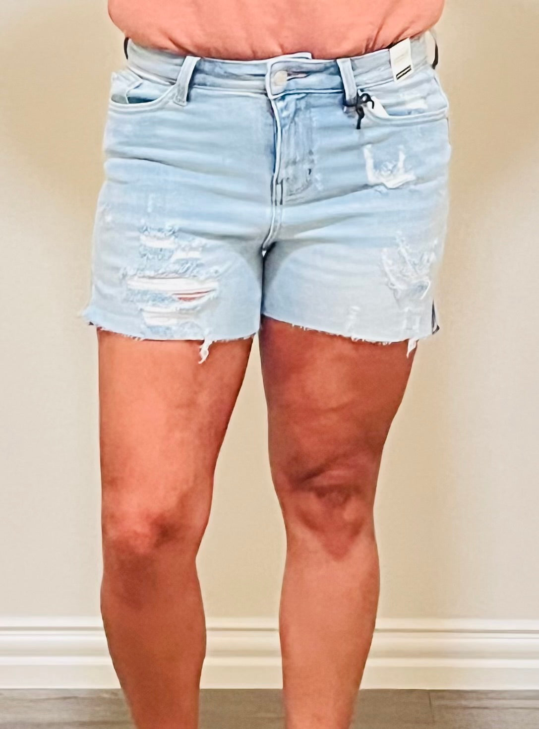 JUDY BLUE SIDE SLIT SHORTS