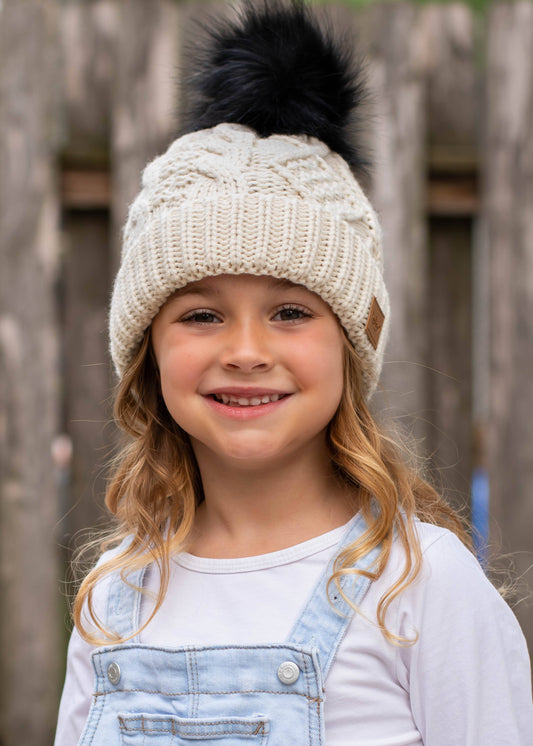 KIDS IVORY CABLE KNIT POM HAT